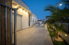 אחוזת הסהר 23