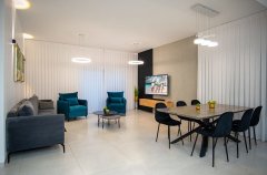 אחוזת הסהר 24