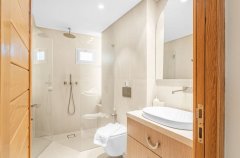 וילה קטלינה 27