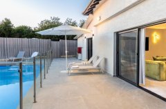 וילה משק 19 42