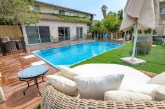 החולה האוס 33