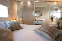 החולה האוס 74