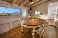 החולה האוס 83