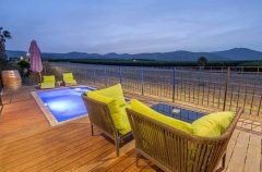 החולה האוס 98