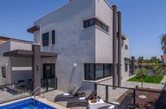 וילה בראשית 9