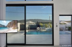 קומו סוויטות בוטיק 24