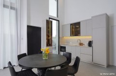 קומו סוויטות בוטיק 44