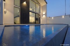 קומו סוויטות בוטיק 13