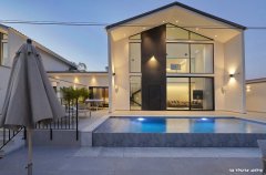 קומו סוויטות בוטיק 22