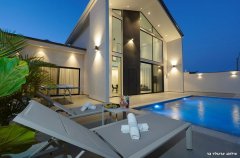 קומו סוויטות בוטיק 18