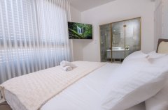 וילה רויאל טווינס 17