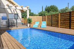 וילה החרוב 0