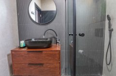 אחוזת לונר 52