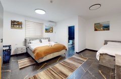 אחוזת האלונים 11