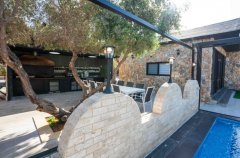 וילה אחוזת המעיין 24