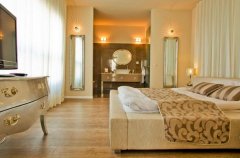 אלה סאן אילת 16