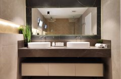 קאזה מוזס 18