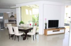 וילה אבוקדו 18