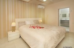 וילה אלבני 9