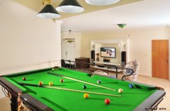 וילה מול הקשת 1