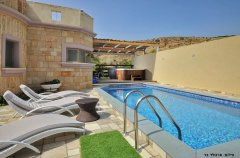 וילה מול הקשת 4