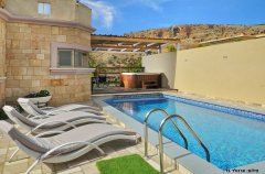 וילה מול הקשת 13