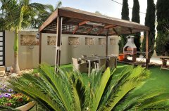 וילה מול הקשת 18