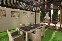 וילה מול הקשת 8