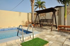 וילה מול הקשת 42