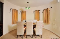 וילה מול הקשת 14