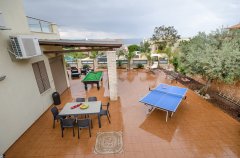 וילה פמיליה 42