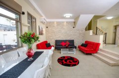 וילה פמיליה 6