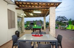 וילה פמיליה 61