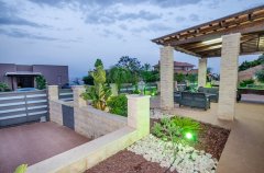 וילה פמיליה 23