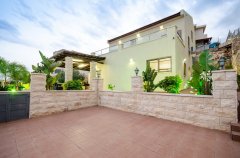 וילה פמיליה 24