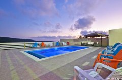 וילה ורטיגו 44