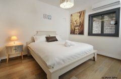 קדם אחוזת יוקרה 52