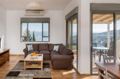 וילה לבנדר בהרים 10