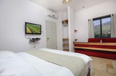 הבית במושבה מגדל 30