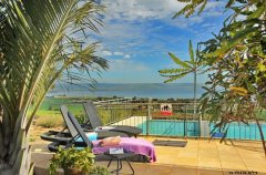 וילה מגדל 47