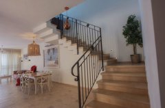 אחוזת גפן 19