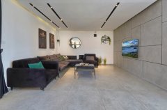 אחוזה על המים 29