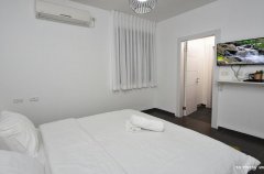 וילה פולו 25