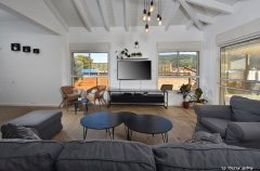 וילה רויאל סול 10