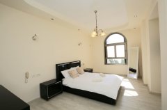 וילה רויאל מול הים 24