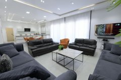 וילה ונציה 55