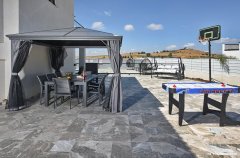 וילה מאסאי 11