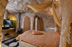 אצלנו בחצר 39