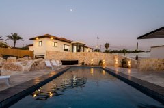 וילה שקיעות אדומות 13