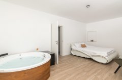 וילה שקיעות אדומות 22